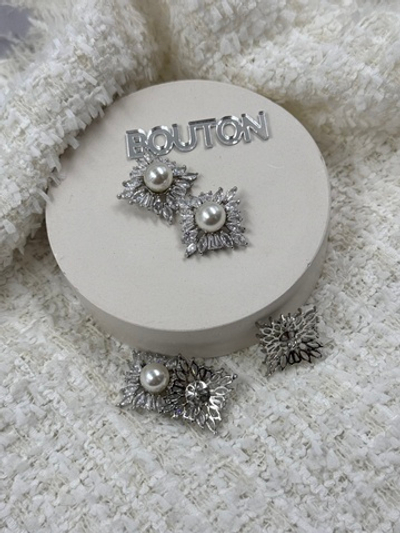 Пуговицы квадратные с горным хрусталем и жемчугом