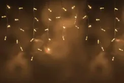 Светодиодная бахрома 108 теплых белых LED ламп, 3*0.6 м., 220В, мерцание, прозрачный провод ПВХ, Teamprof (TPF-i3*0.6F-CT/WW)