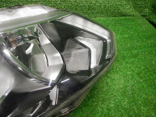 Битая Фара правая Nissan Qashqai J11 (2013-2019) галоген