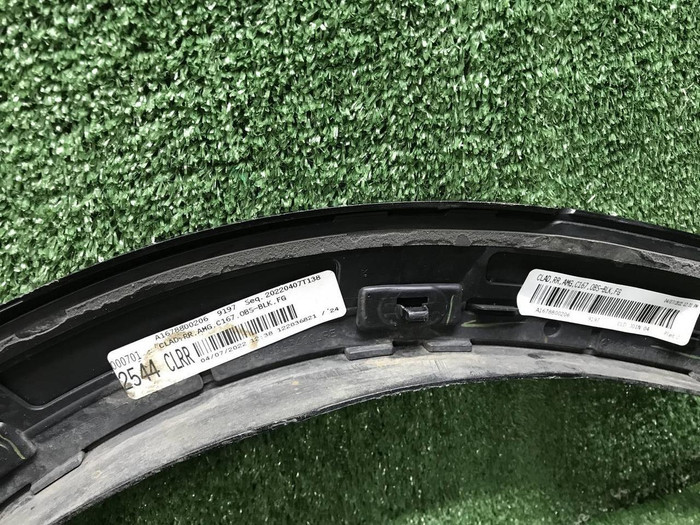 Расширитель задний RH Mercedes GLE c167 19-нв AMG