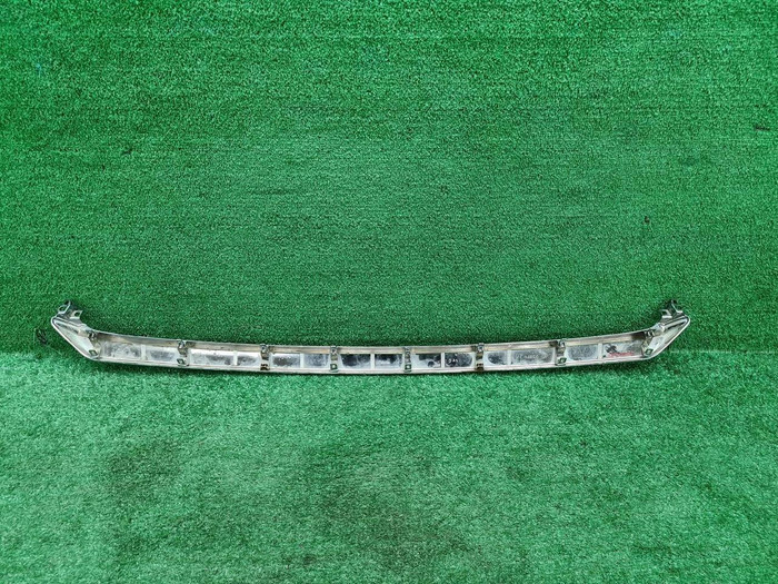 Молдинг решетки радиатора Lexus RX 4 (2019-2022)