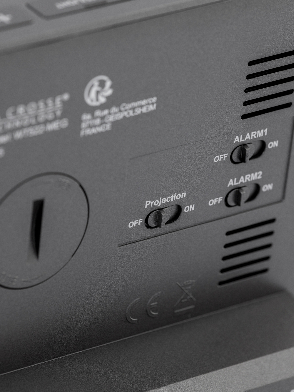 Проекционные часы LA CROSSE WT522, настольные