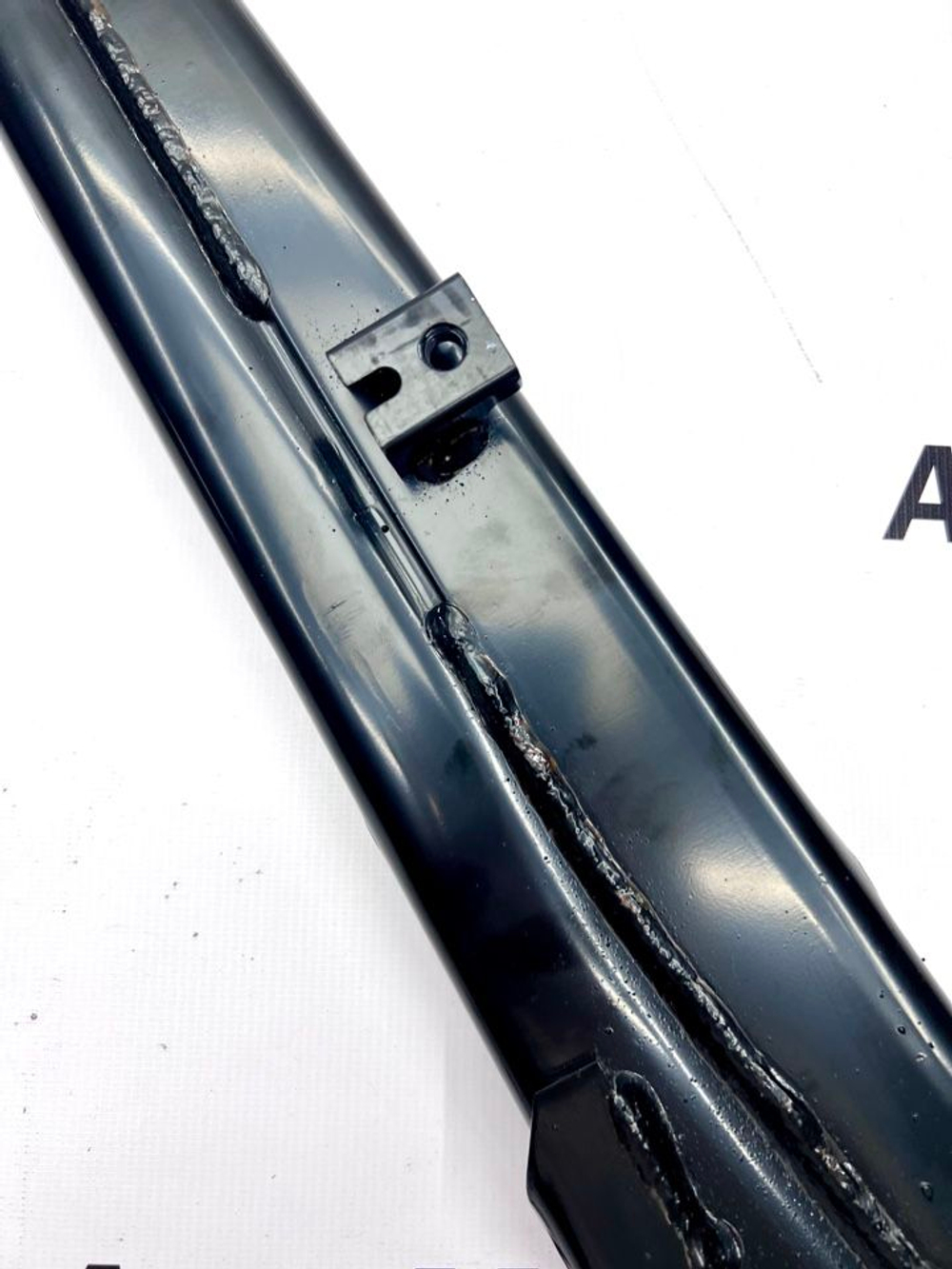 Рычаг продольный задний Митсубиши Паджеро. Левый. 4113A091. Оригинал.