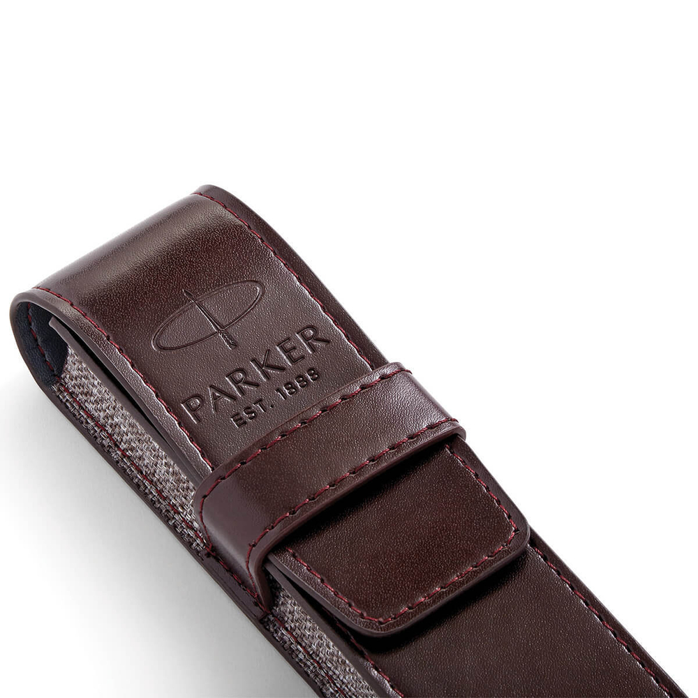 Подарочный набор: шариковая ручка Parker Sonnet Laque Black СT и чехол для ручки