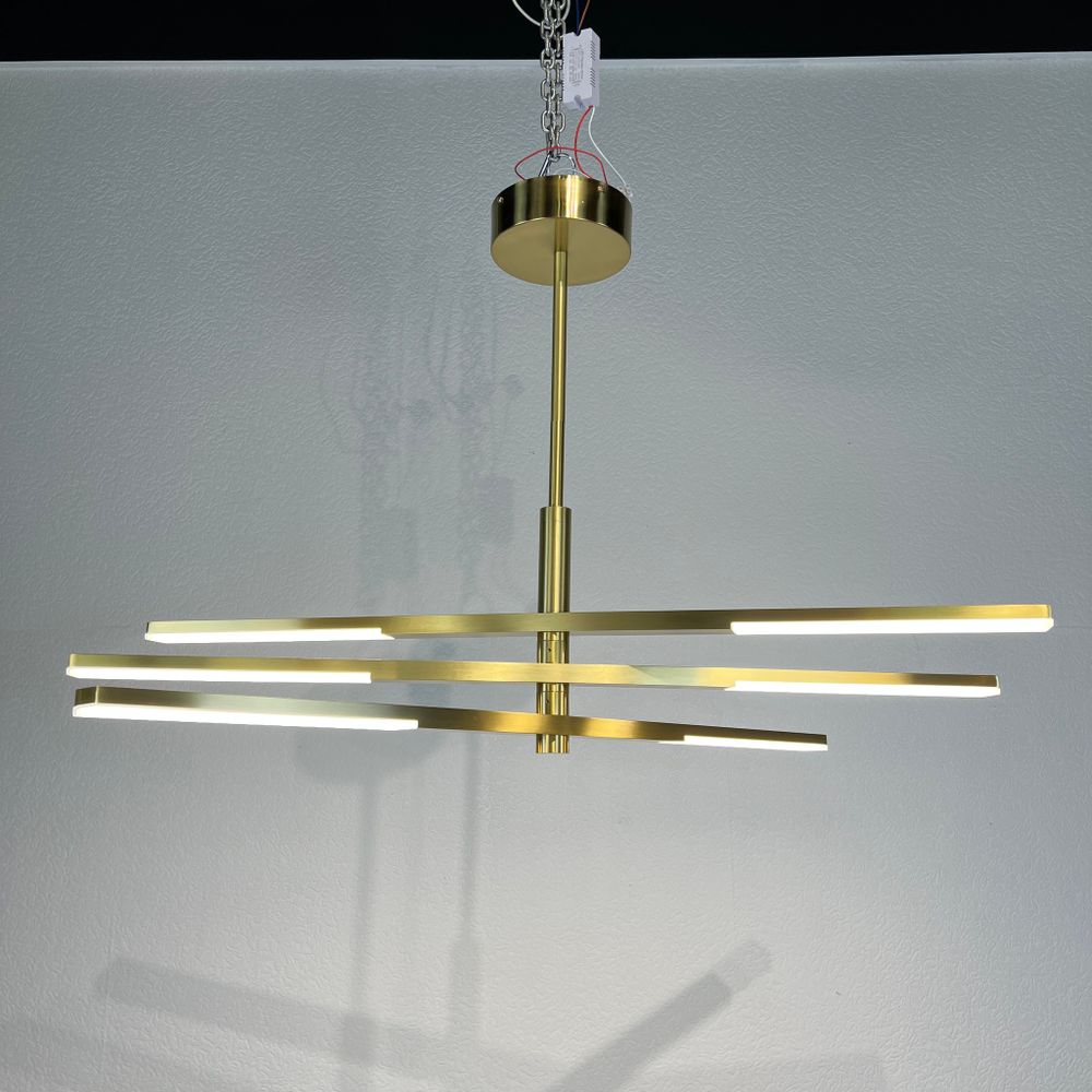 Люстра на штанге ORTON на 3 D96 Gold