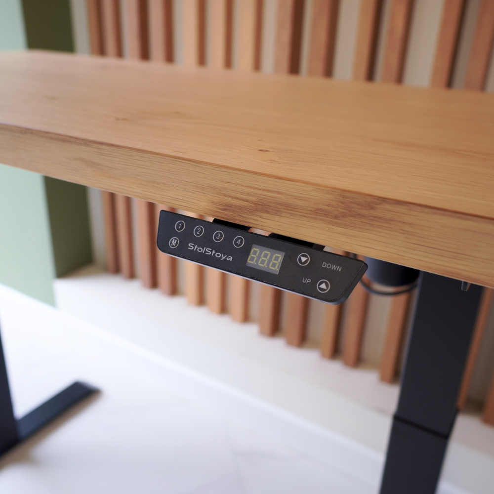 Регулируемый компьютерный стол Motor UP с регулировкой по высоте — столешница МДФ дуб европейский