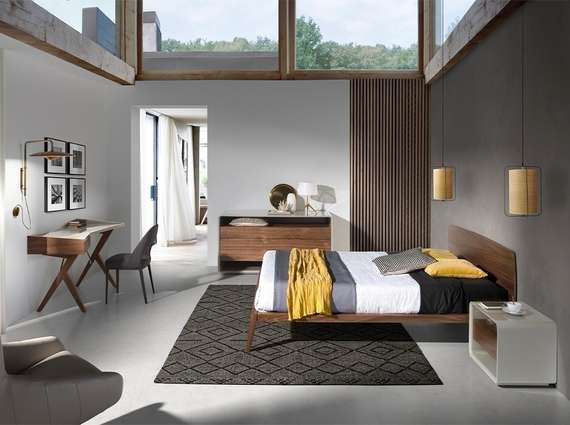 Прикроватная тумбочка Angel Cerda 7134 из ореха и лакированного МДФ