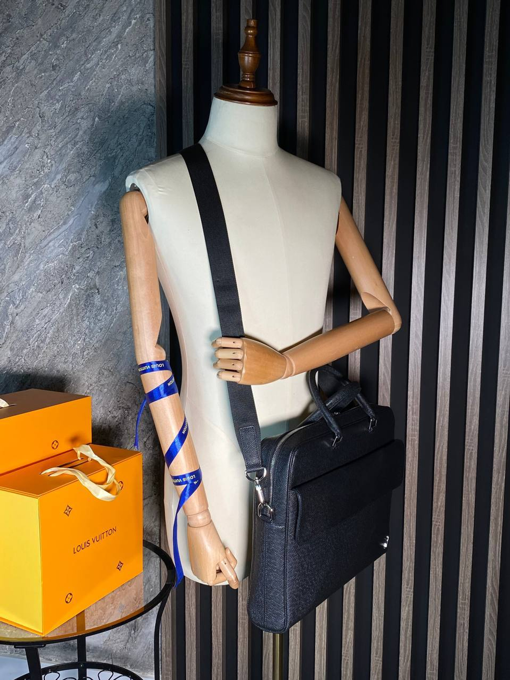 Портфель Louis Vuitton