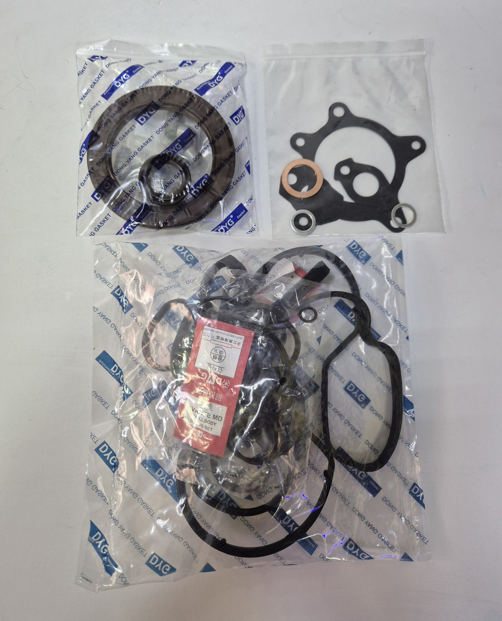 Комплект прокладок HYUNDAI 1.6 G4FG (паронит) DYG