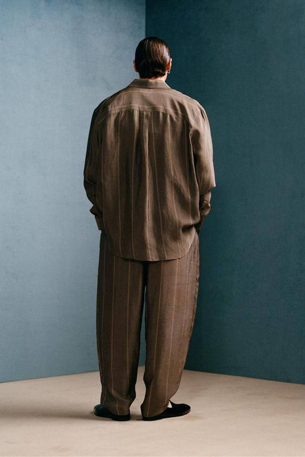 ZARA X WILLY CHAVARRIA РУБАШКА ИЗ ЖАККАРДА CUPRO, СЕРО-ЗЕЛЕНЫЙ