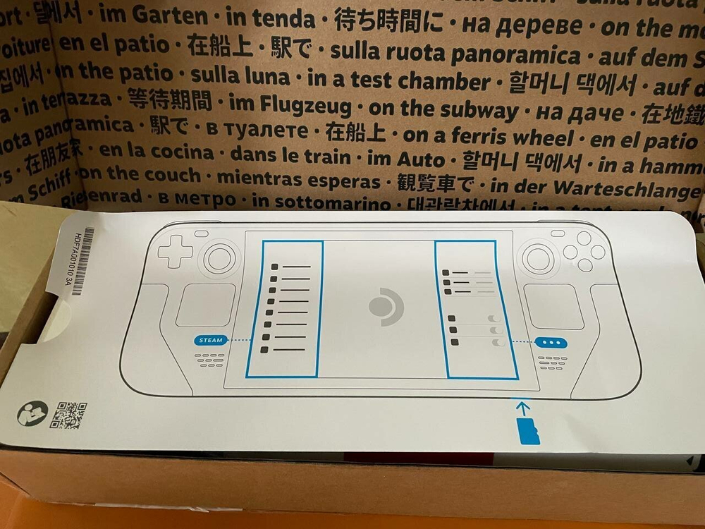 Ресейл Игровая портативная консоль Valve Steam Deck LCD 256Gb