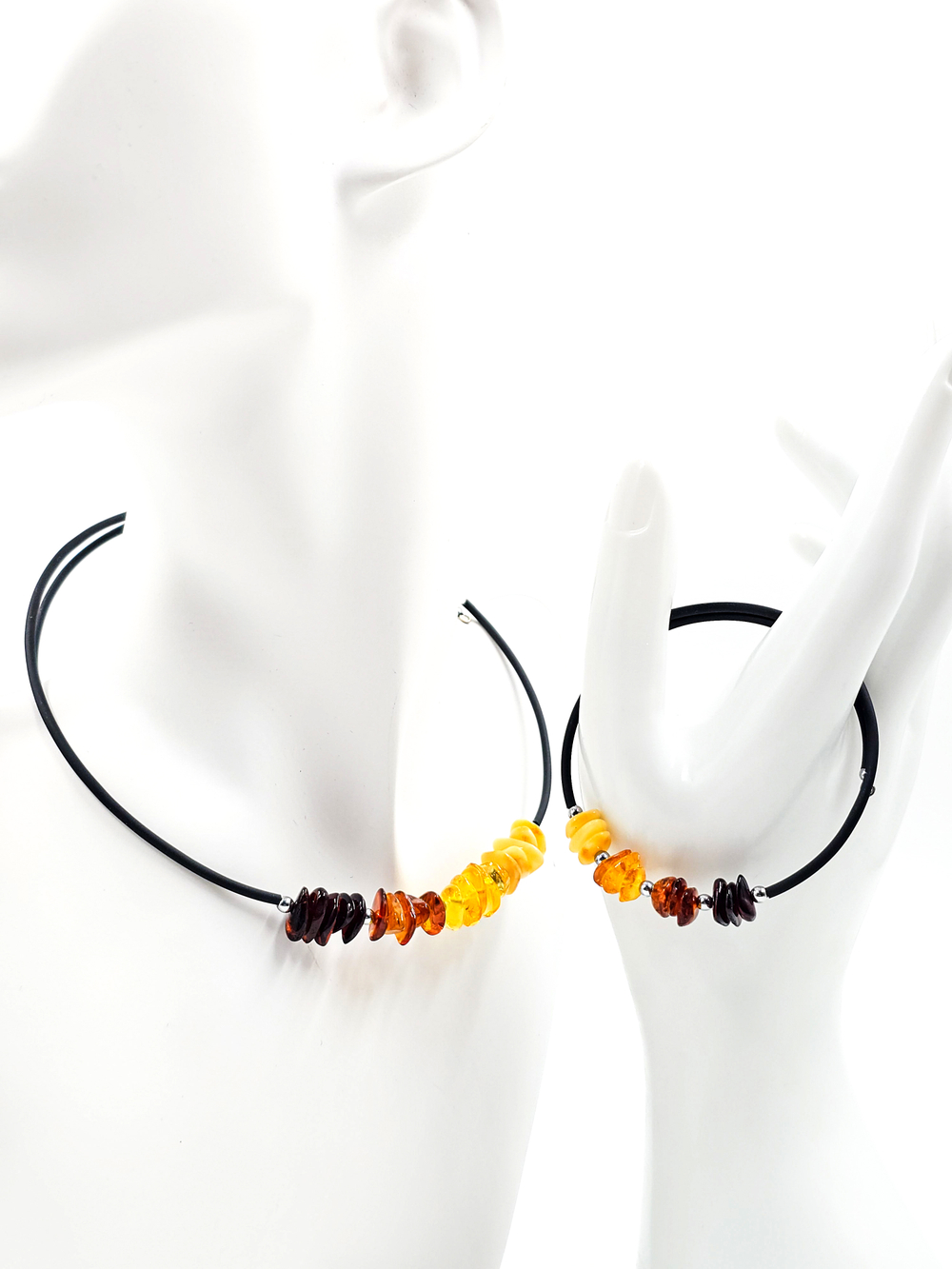 Комплект из чокера и браслета. Натуральный цельный янтарь