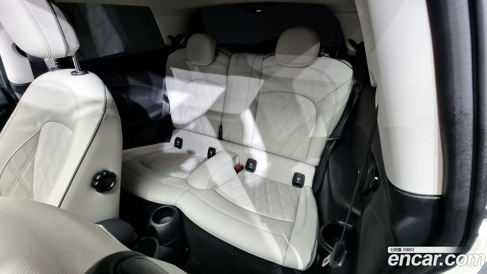 Mini Cooper S Classic (11.2022)