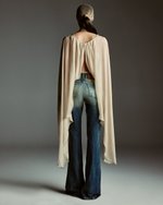 Топ бохо, Бежевый