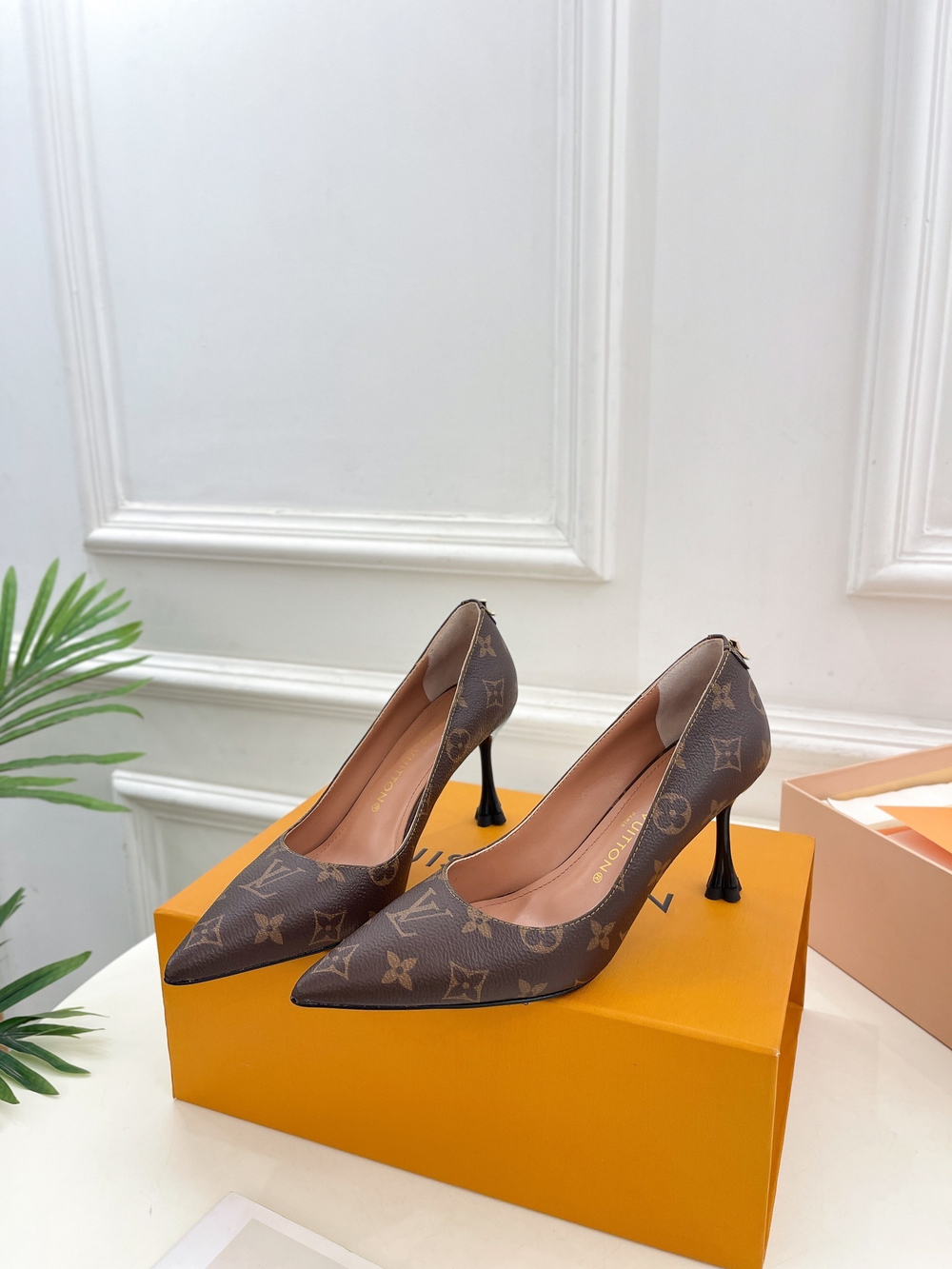 Louis Vuitton Blossom Pump