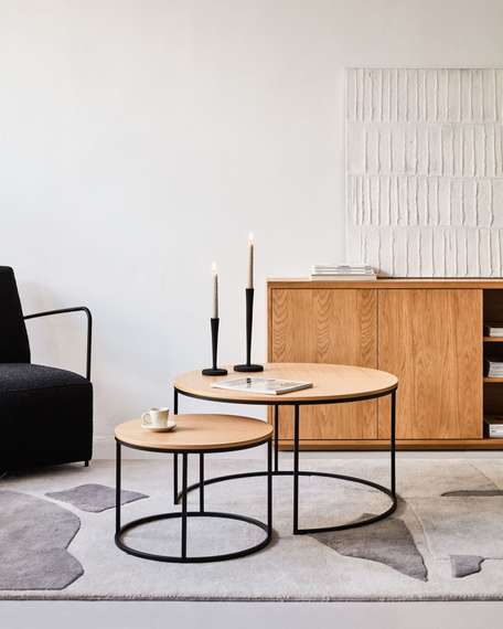 Yoana Набор из 2 столиков из дубового шпона и черного металла Ø 80 см / Ø 50 см