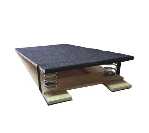 Мостик гимнастический пружинный