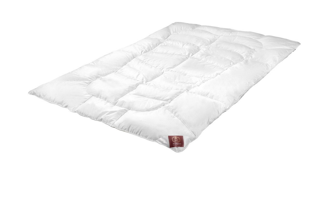 Элитное одеяло пуховое всесезонное 200х200 Body-Line от Brinkhaus