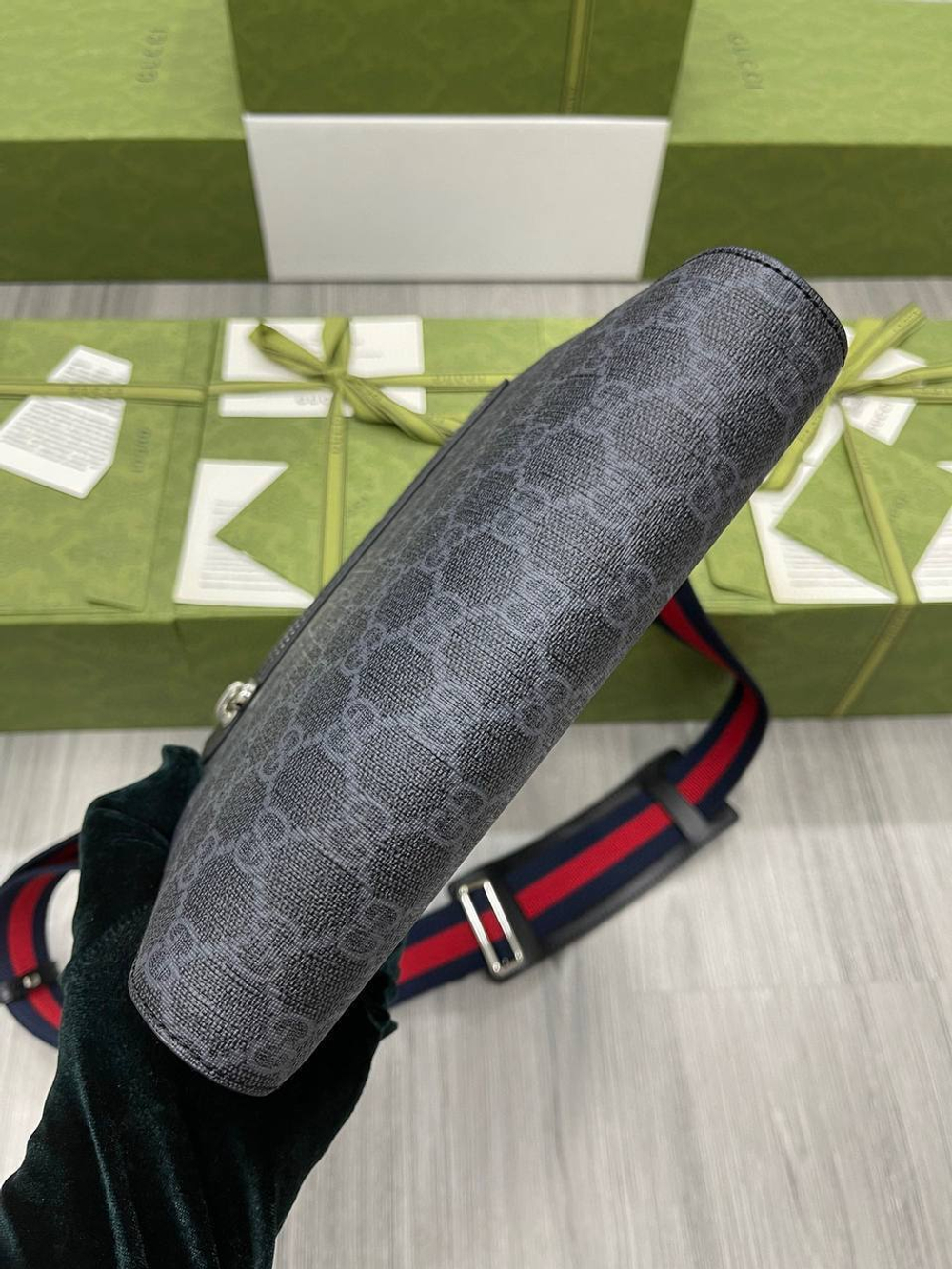 Сумка-мессенджер Gucci