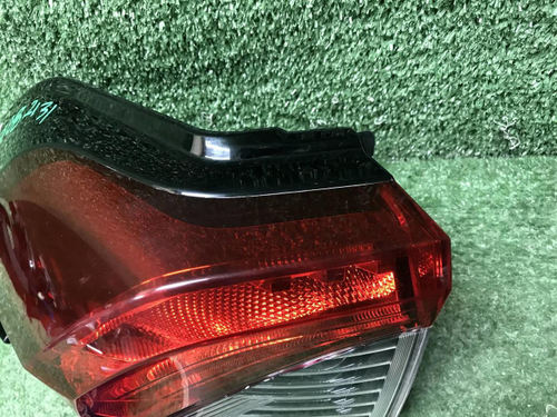 Фонарь левый внешний Toyota RAV4 5 XA50 (18-нв)
