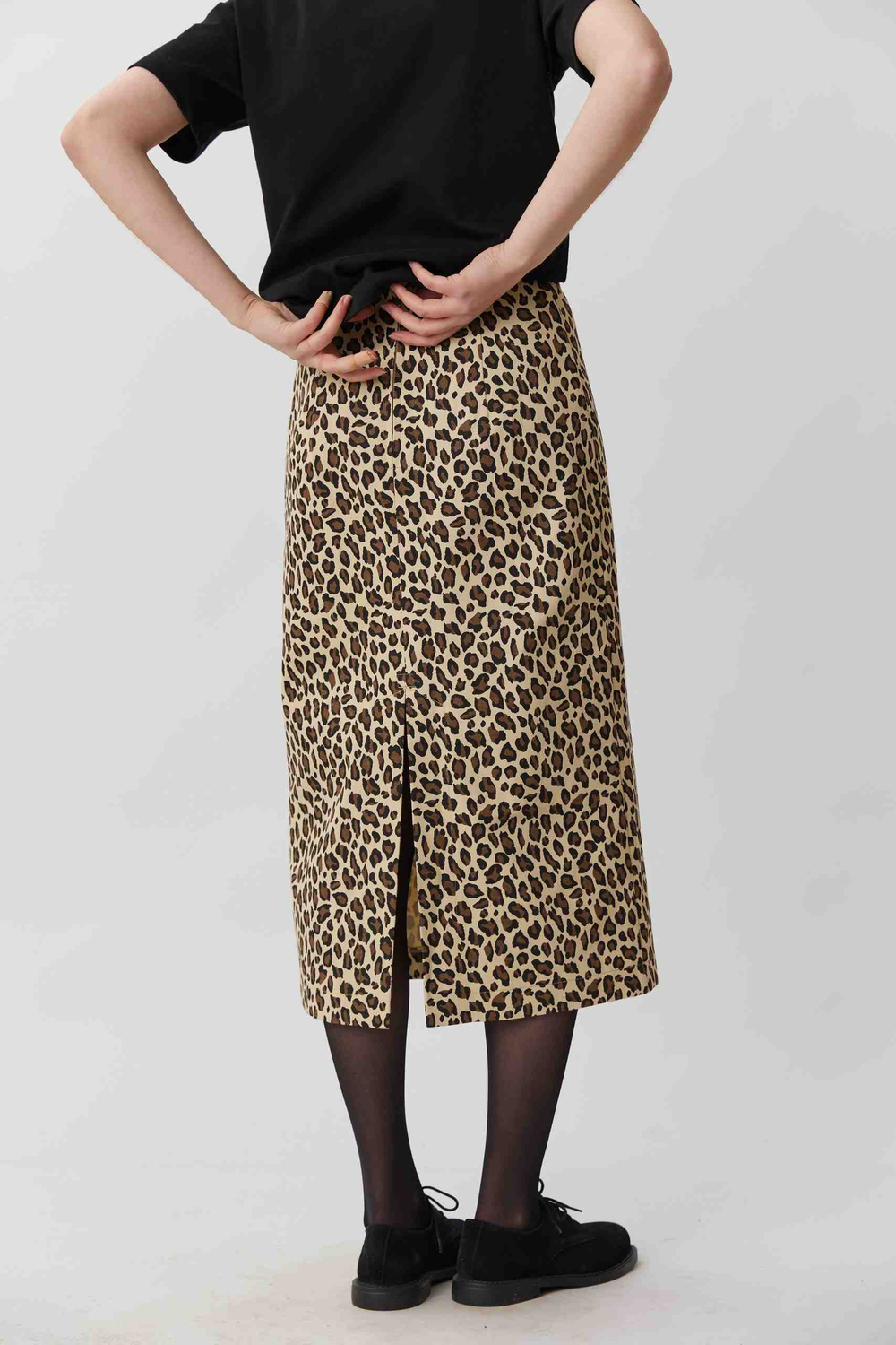 Юбка с разрезом с леопардовым принтом