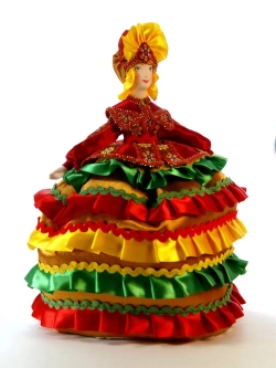 Кукла-грелка на чайник Русская красавица