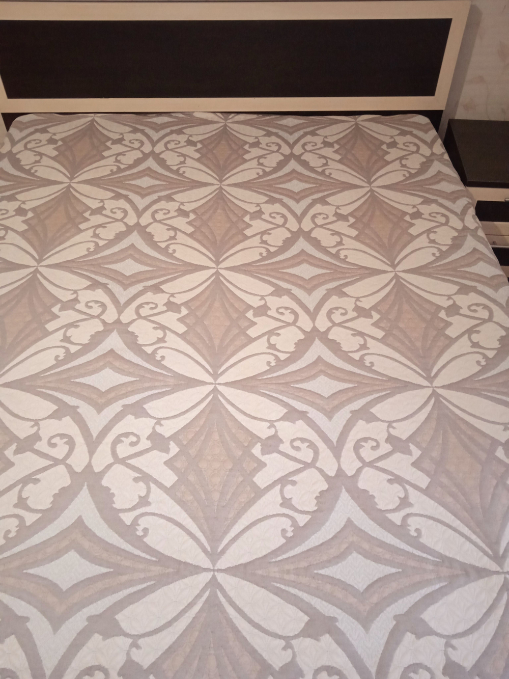 Покрывало жаккардовое двухстороннее Нежность 85-18 евро (240х200)