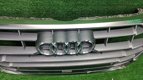 Решетка радиатора Audi Q5 2 80А (2017-2020)