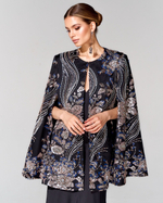 Кейп с вышивкой ручной работы