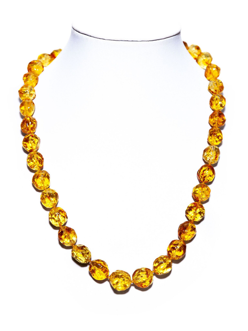 Бусы из янтаря натуральные лечебные, длина 51 см, диаметр бусин до 13 мм. Калининградский янтарь бусы кусанка