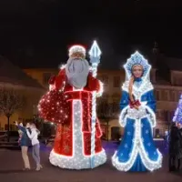 Дед Мороз и Снегурочка