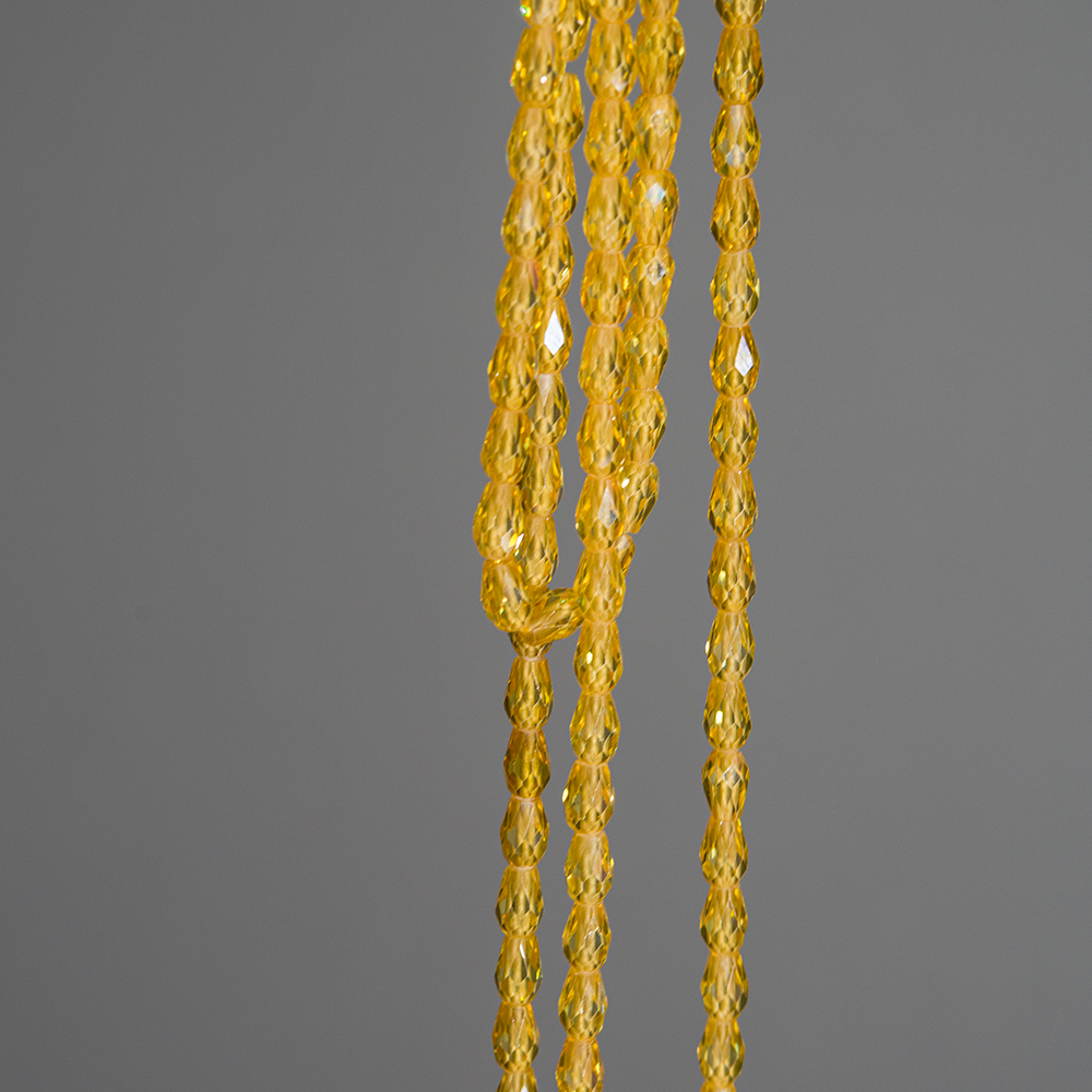 Фианиты, оттенок "Золото", бриолетт 4,4*6мм