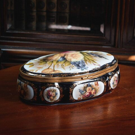 Большая шкатулка для украшений в стиле СЕВР