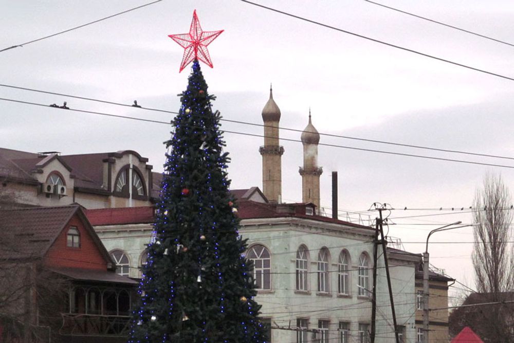 Макушка - звезда на елку «Кремлевская» красная