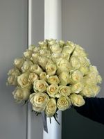 Букет из белой розы (50см) 51 шт под ленту