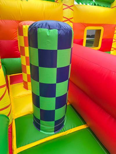 Коммерческий надувной батут «Сафари-Тигр» 10*9*8м, с двумя горками