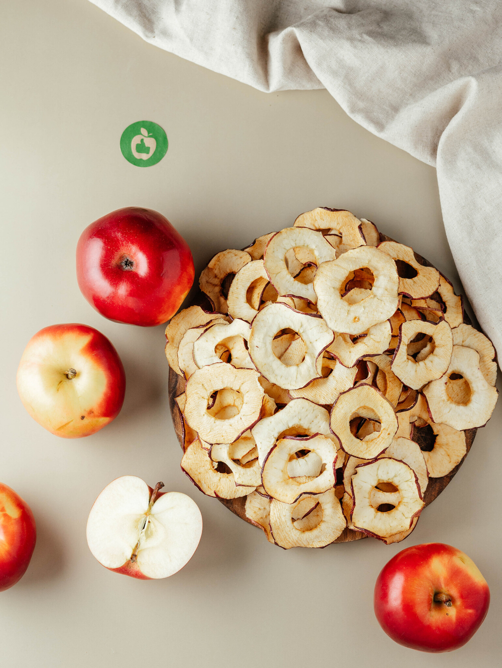 Яблочные слайсы мягкие с кожурой, большая пачка 250 г от eco-apple.ru