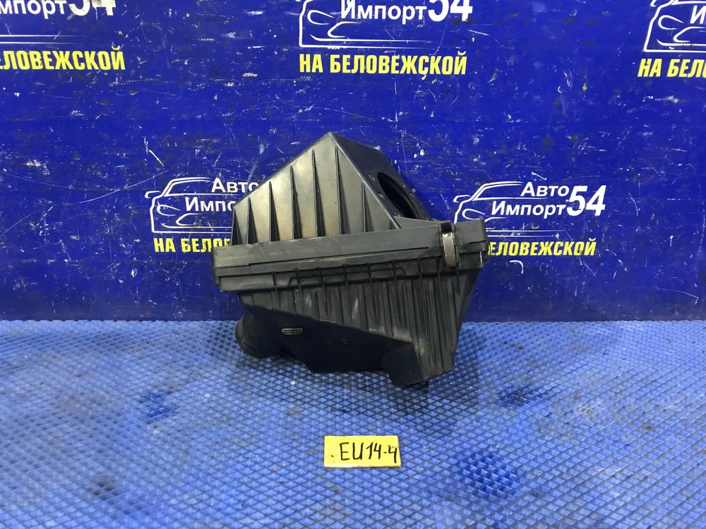 Корпус воздушного фильтра NISSAN BLUEBIRD 1997