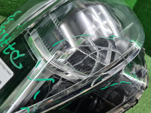 Битая Фара правая BMW X3 G01 (17-21) Adaptive LED