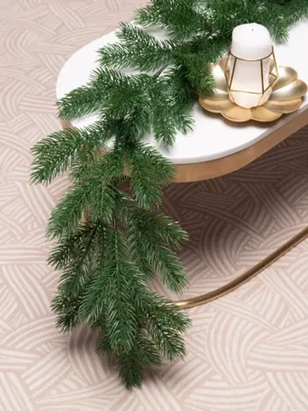 Хвойная гирлянда 2 м "Суздальская" литая хвоя