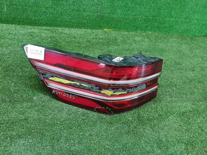 Фонарь левый внешний Genesis GV80 (2020-2023)