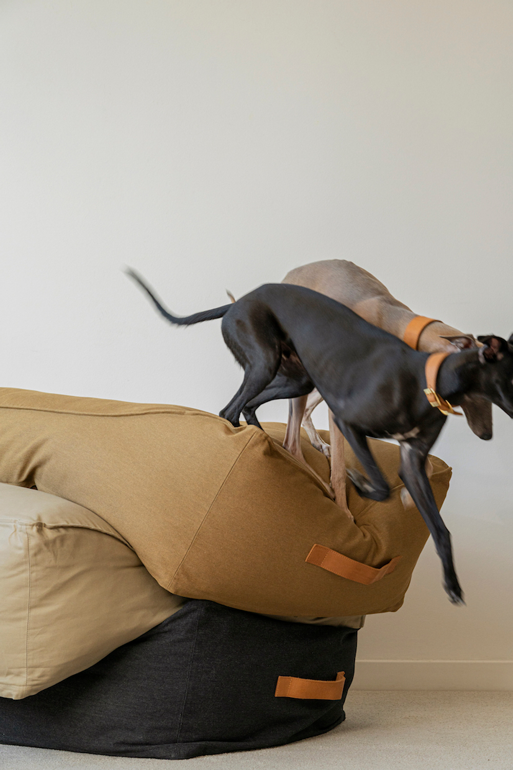 Лежанка "Пони-трамплини" Охра