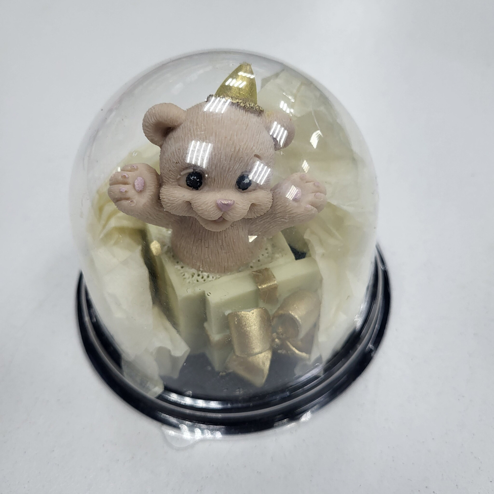 Фигурка из шоко глазури Мишка в коробке №2