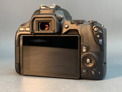 Canon 250D Kit 18-55mm STM