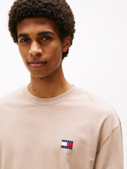 Лонгслив Tommy Jeans Badge Coastal Taupe