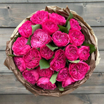 × 2 + 1 Баронесс — букет садовых ностальгических роз