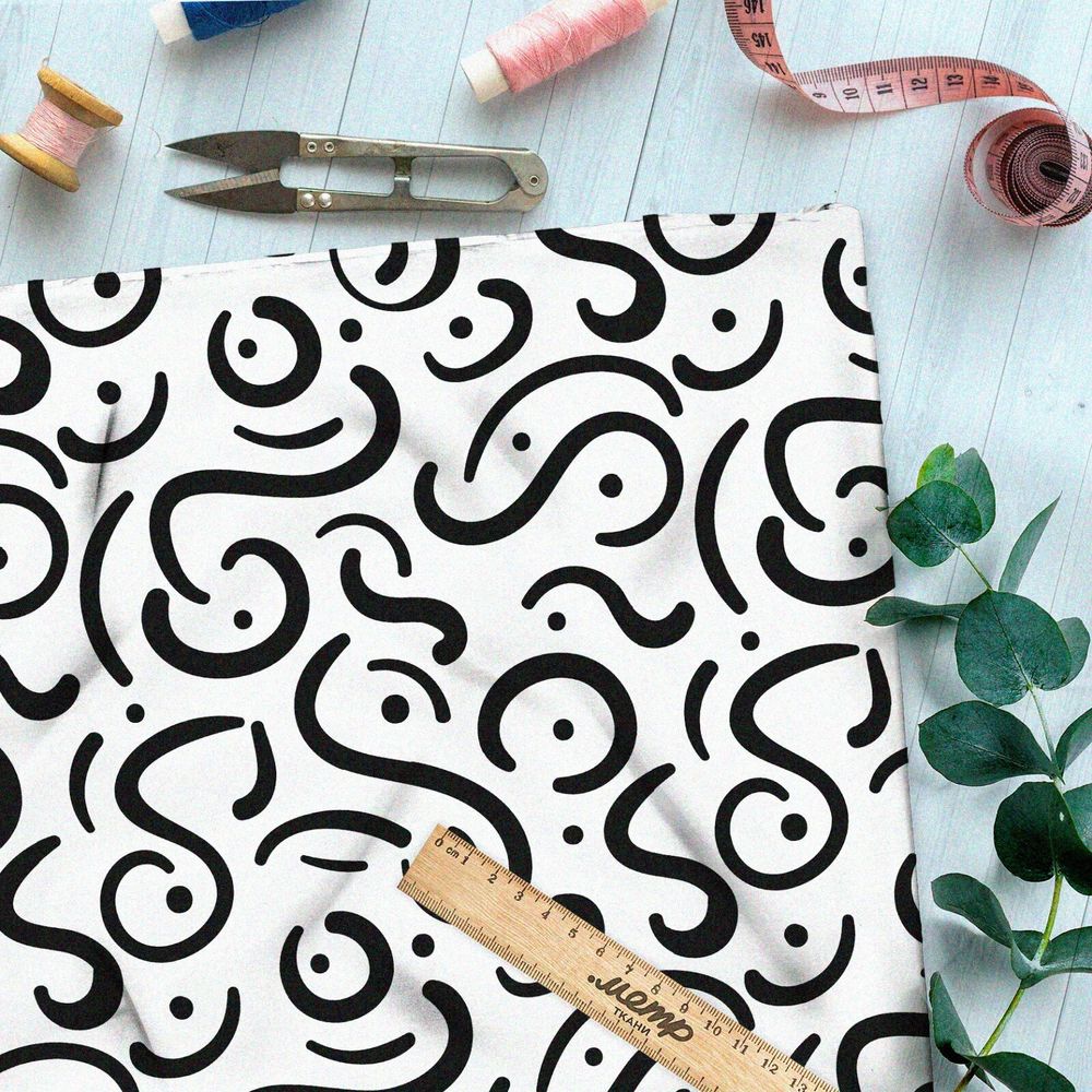 Ткань бифлекс чёрные витиеватые  узоры на бежевом фоне