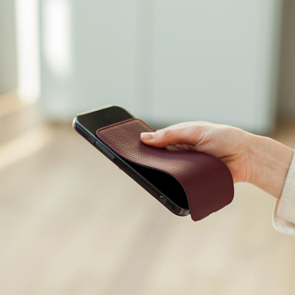 Чехол для iPhone 15 Pro Max из кожи теленка, бордового цвета