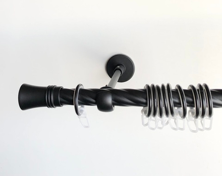 Карниз кованый витой для штор Гиро d20 однорядный, цвет черный матовый