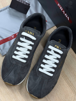 Кроссовки Prada